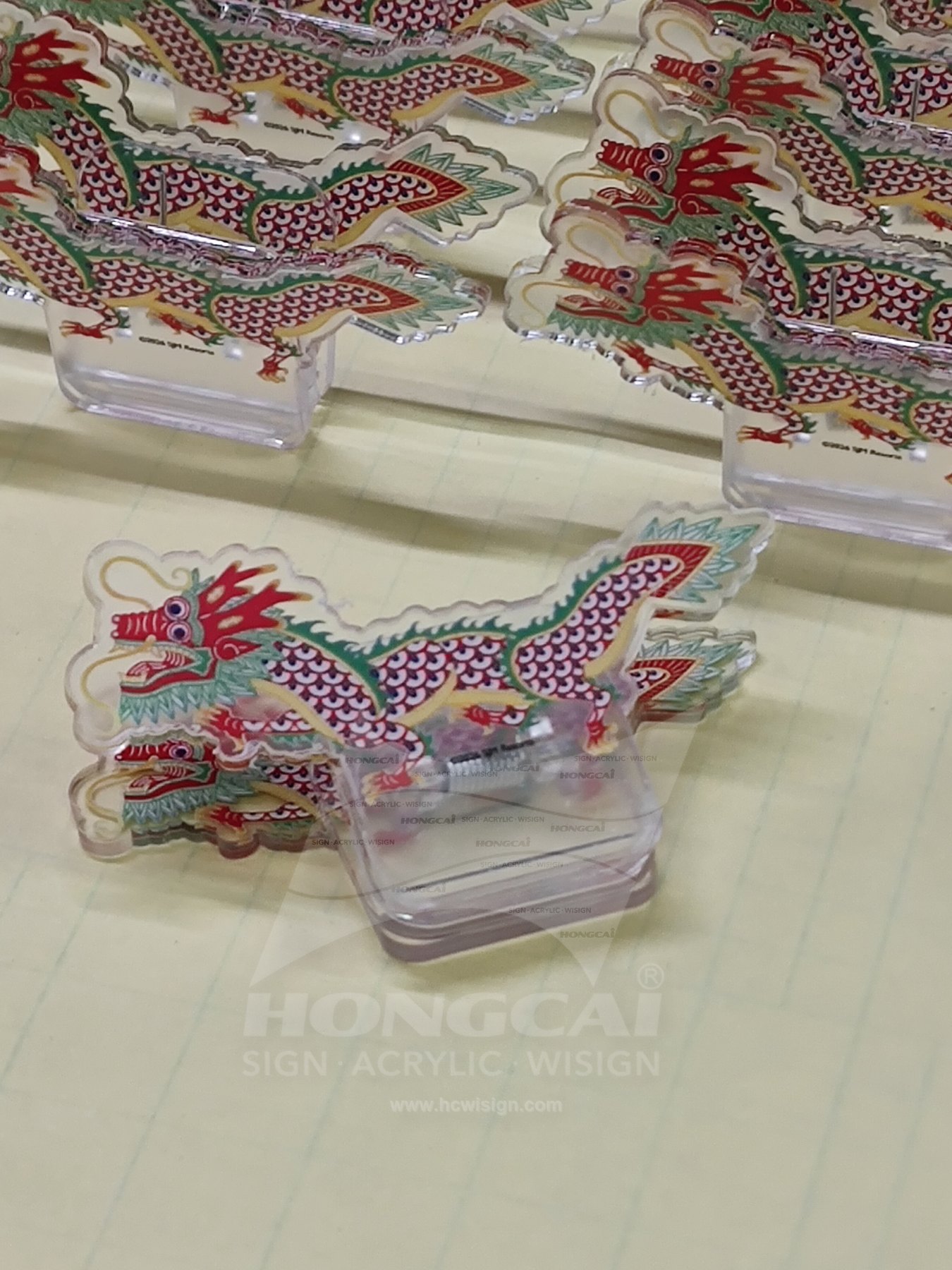 Acrylic Products Case 02 3