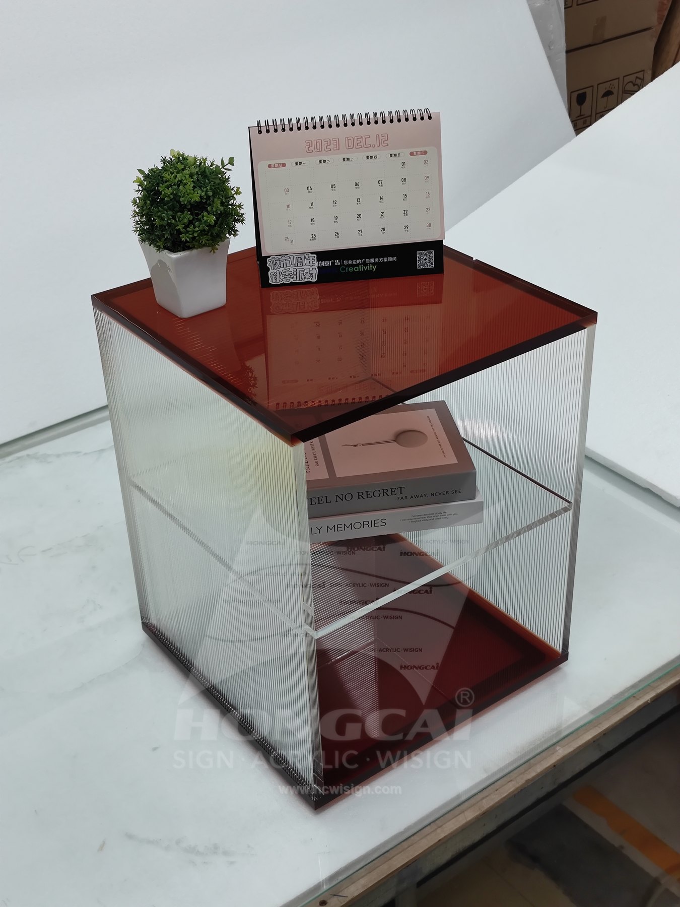 Acrylic Products Case 03