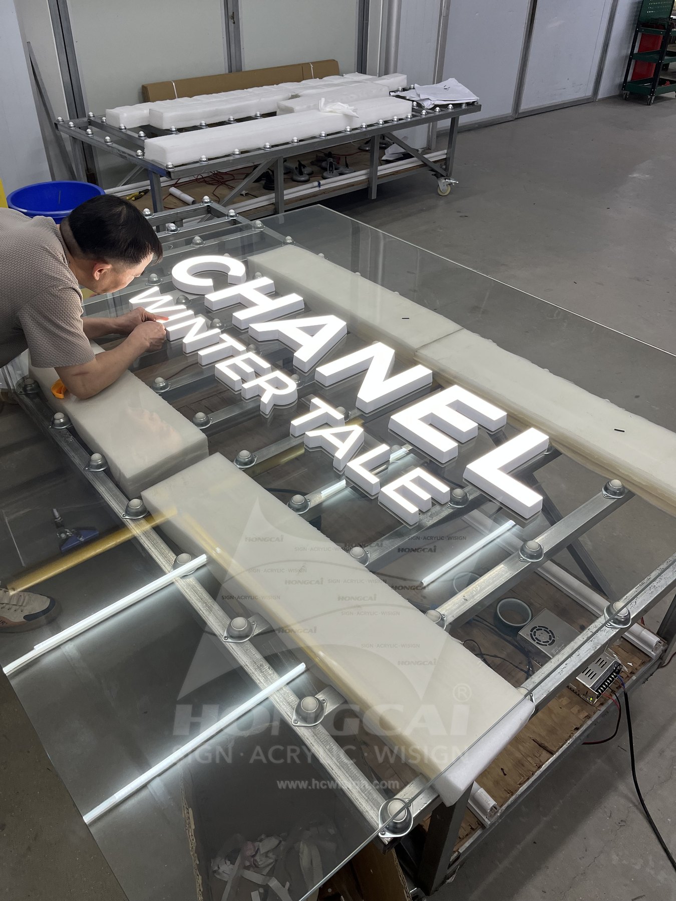 16Chanel 3