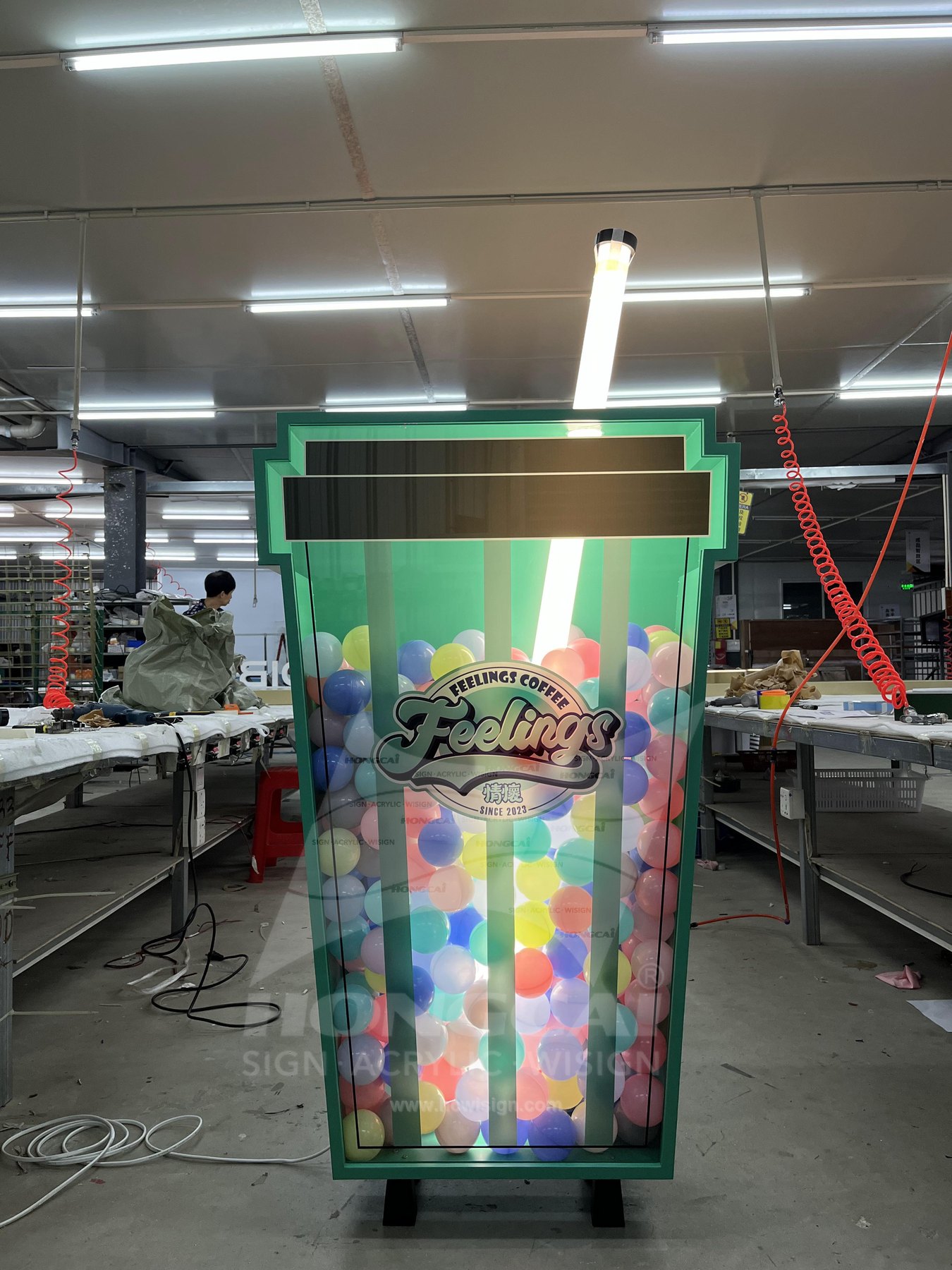 Creative Light Boxes Case 08 3