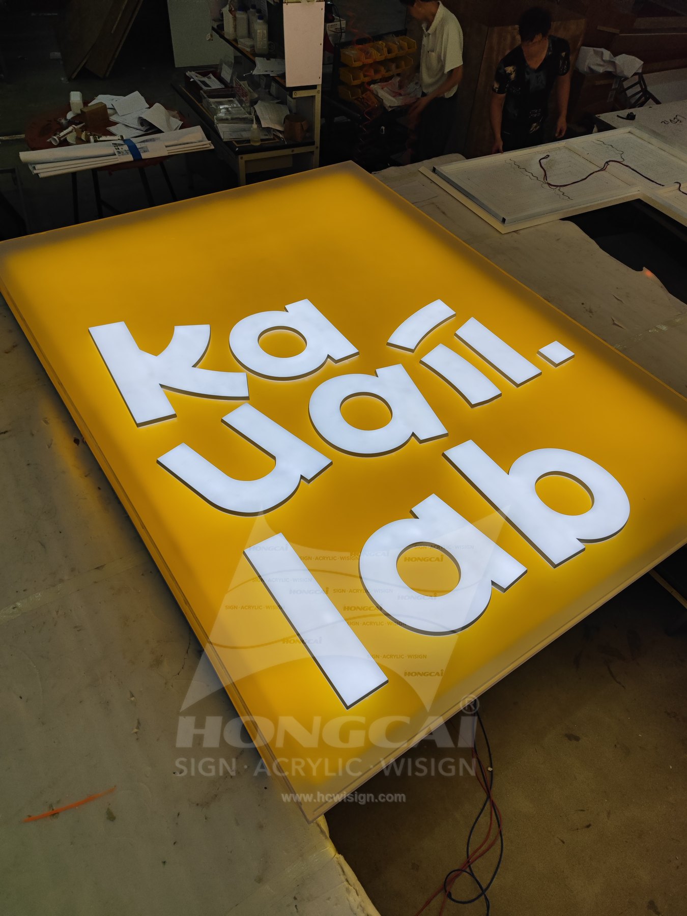 Creative Light Boxes Case 09 2