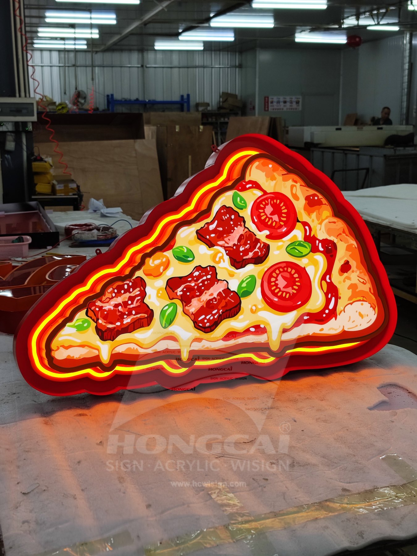 Creative Light Boxes Case 11