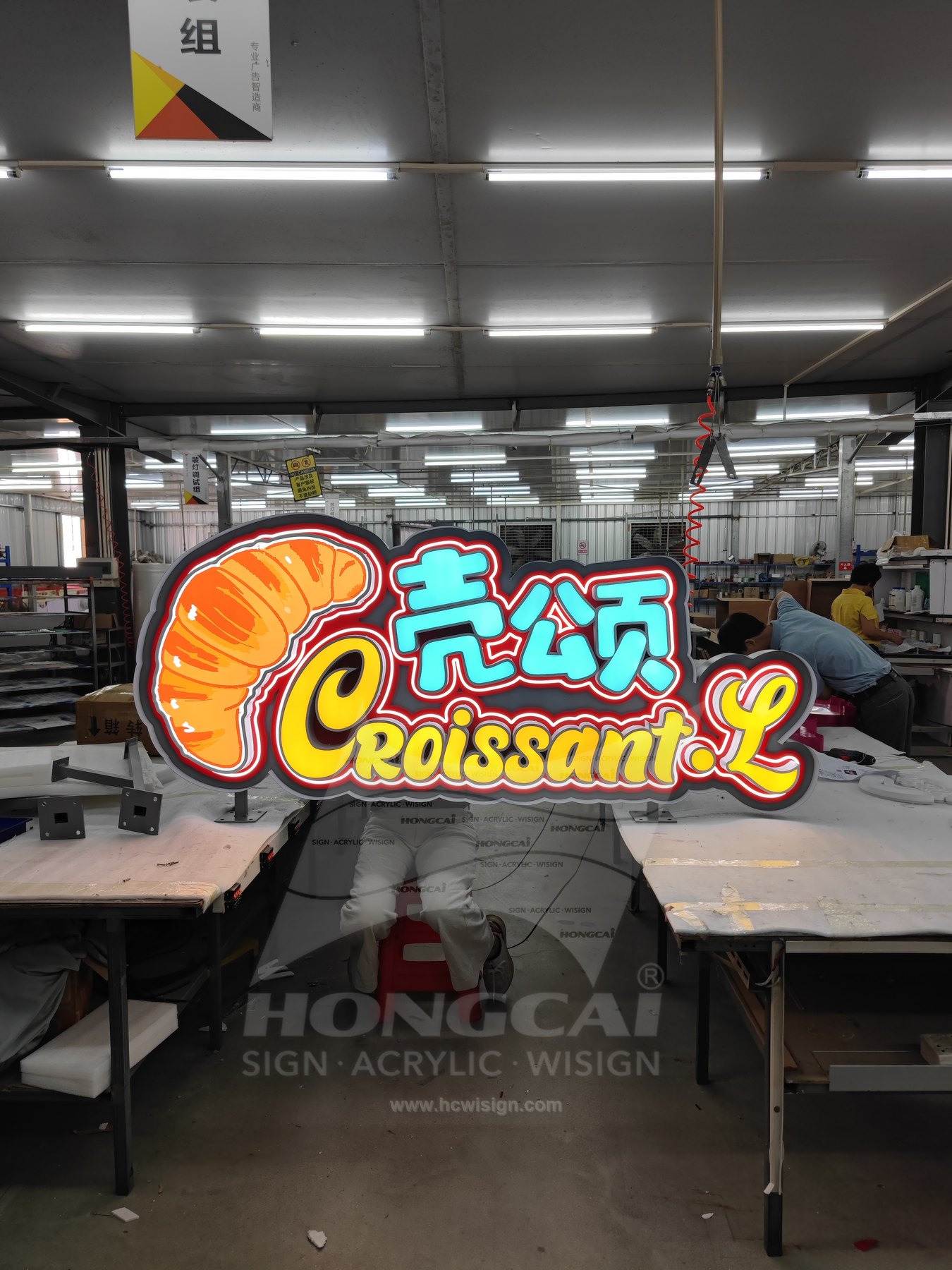 Creative Signage Case 10 2