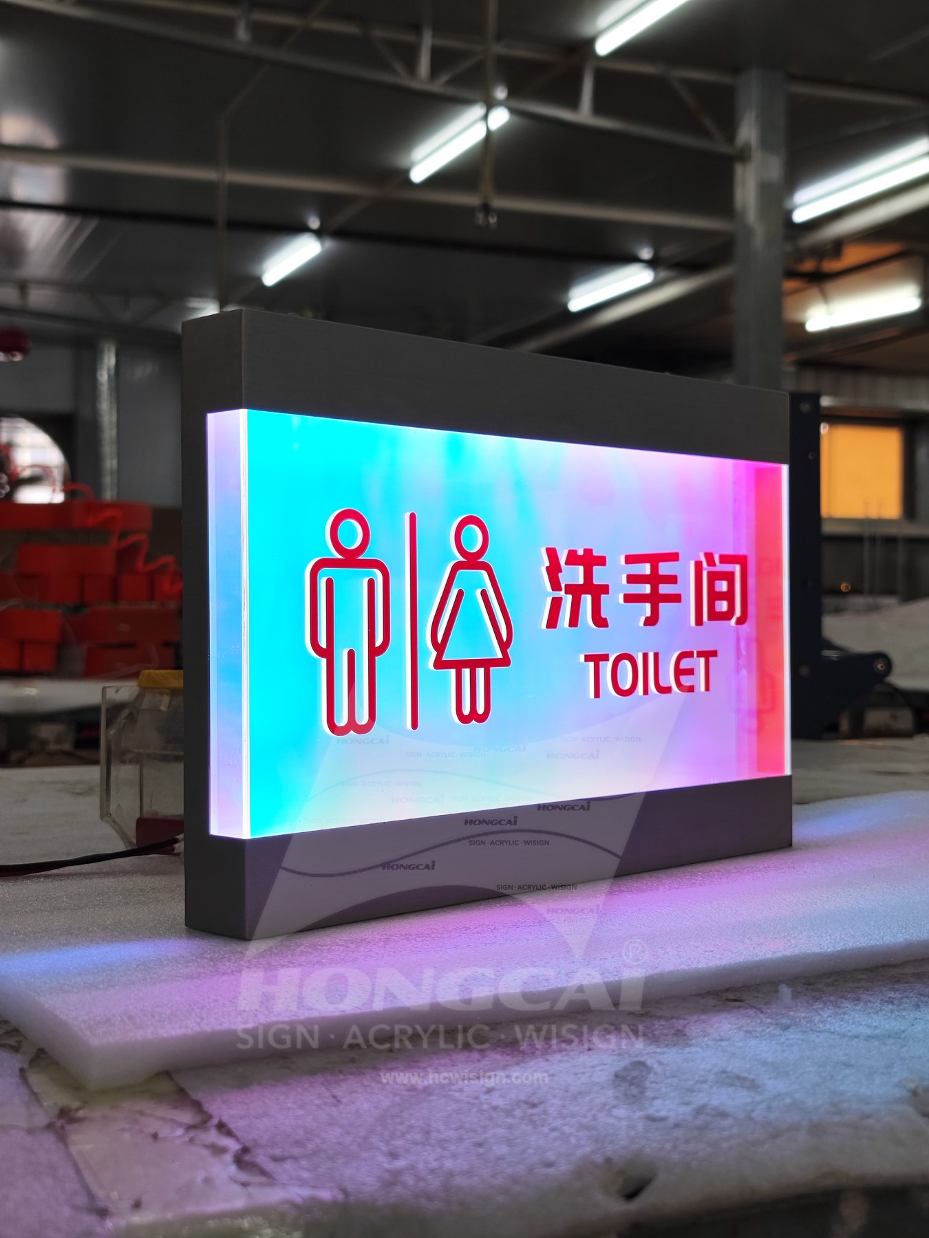 Door Signs Case 06