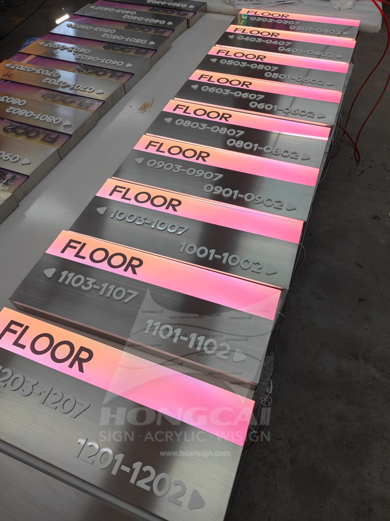 Door Signs Case 07