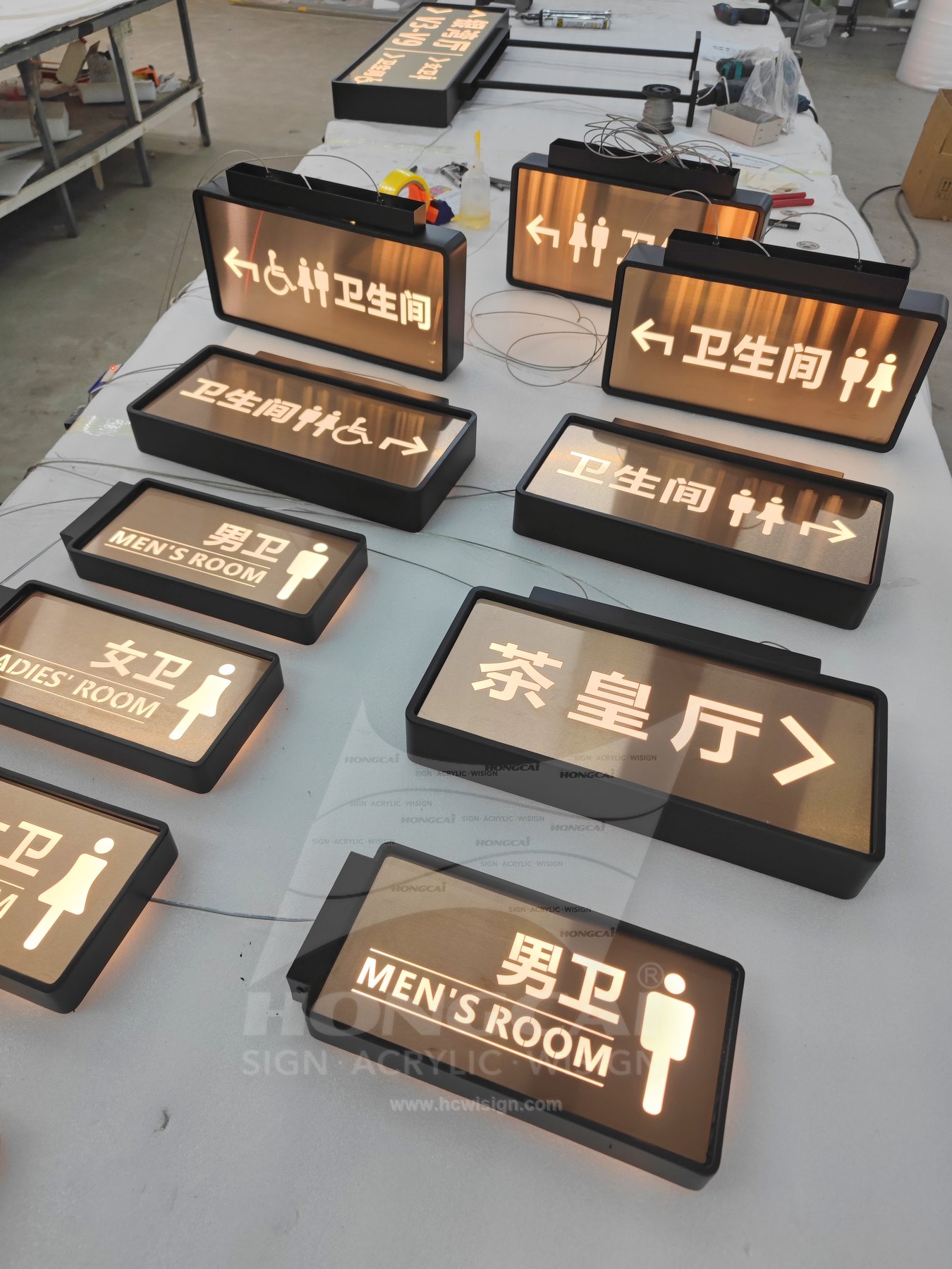 Door Signs Case 24