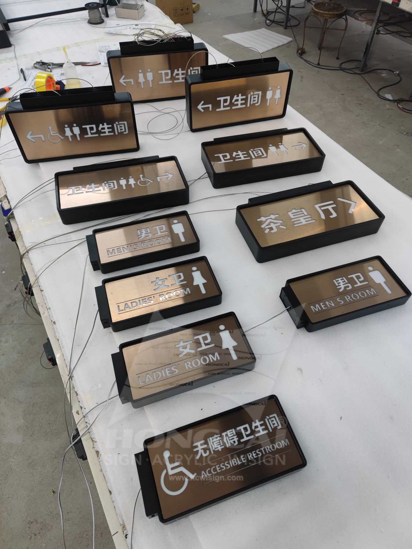 Door Signs Case 24 2