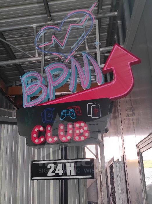 Bar 2
